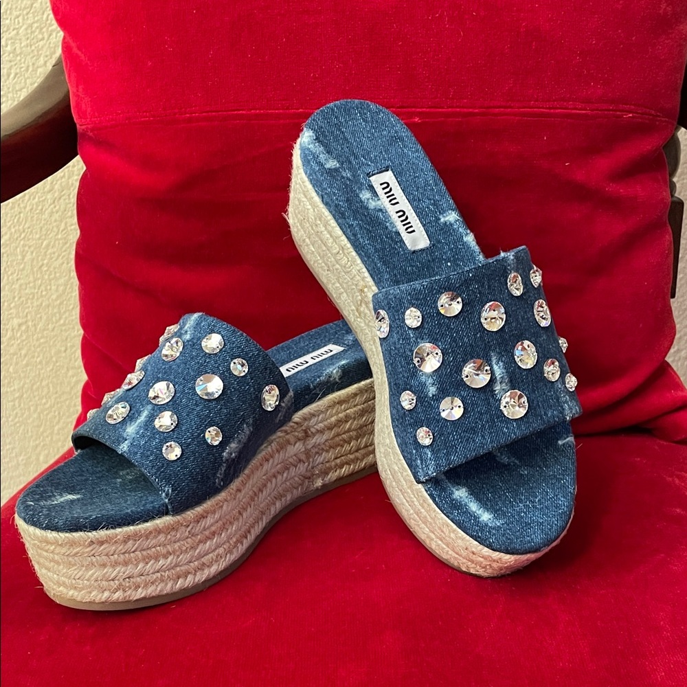 Brand new beautiful Miu Miu Denim Espadrille Sandals with Crystal Accents